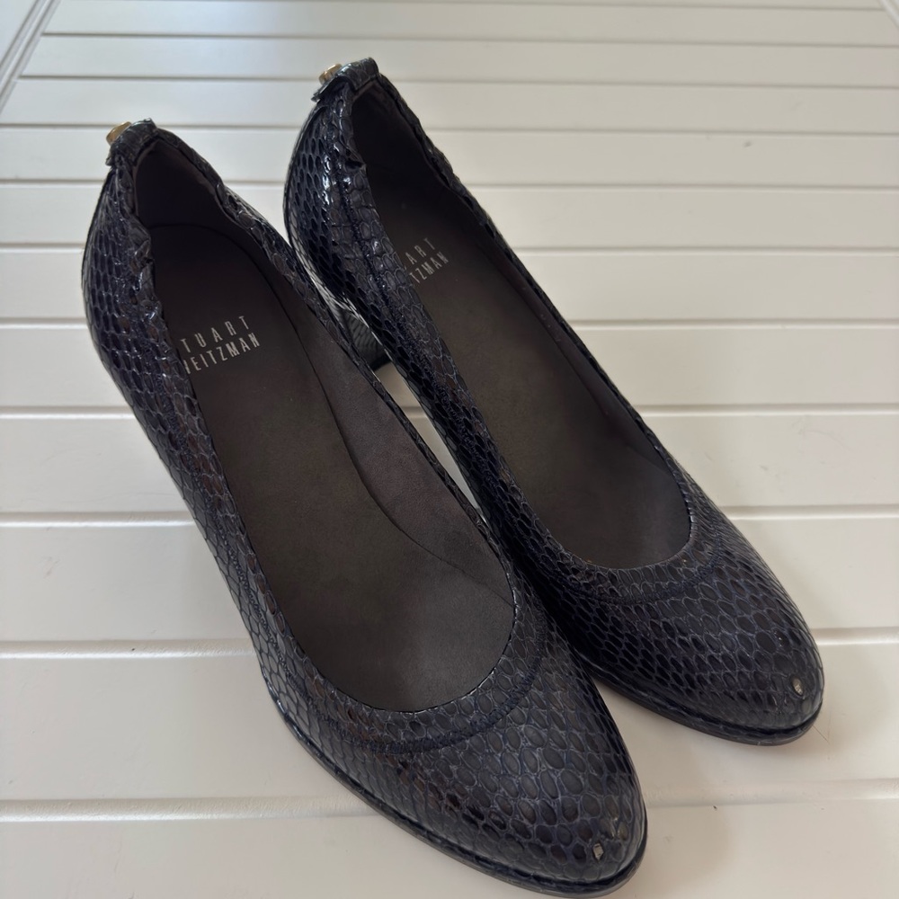 Stuart Weitzman Navy Blue Snakeskin Embossed Leather